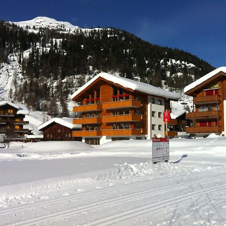 Apartamento 6 Dorfstrasse Oberwald Exterior foto