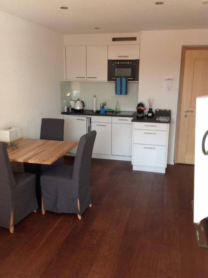 Apartamento 6 Dorfstrasse Oberwald Exterior foto